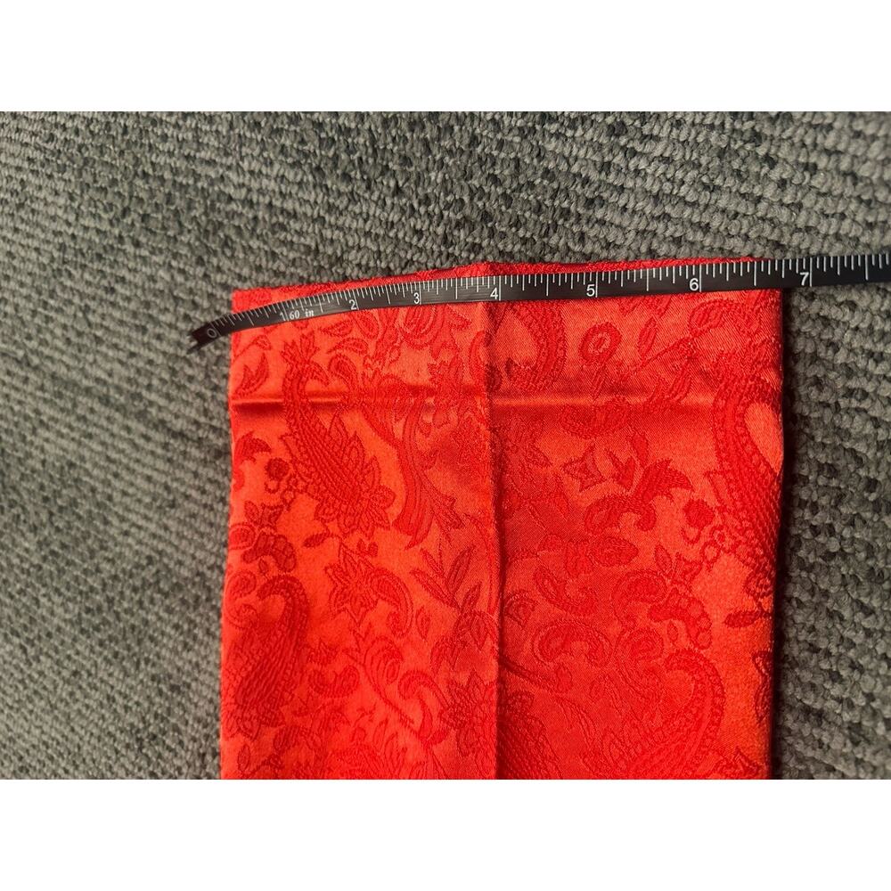 MOGU Red Paisley Jacquard Dress Pants Mens 4XL 36x33 Slim Fit Satin NWT Bold - Picture 6 of 8